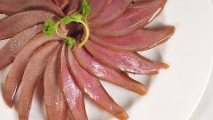 天富开户做卤菜要考虑哪些 开店好经营吗